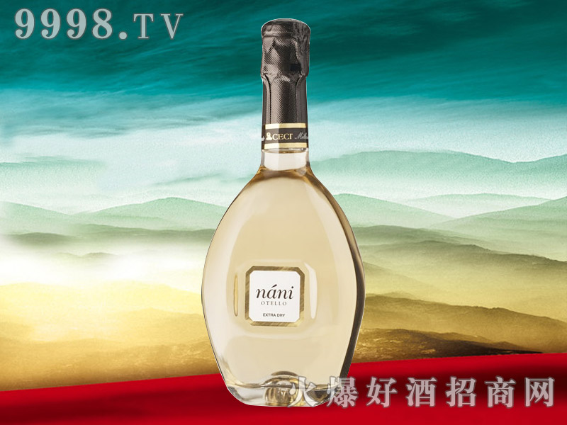 ���ᡤ�W���_�Ķ�Ƚ^�ɰ����ݾ�