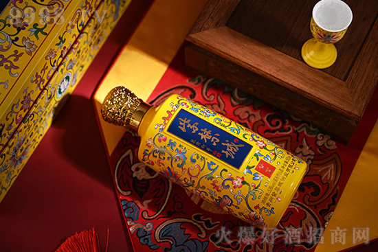 �Ͻ��Ǿ�|һ���u�Ƶ�ʮ���r��