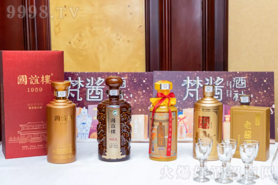 ���u����