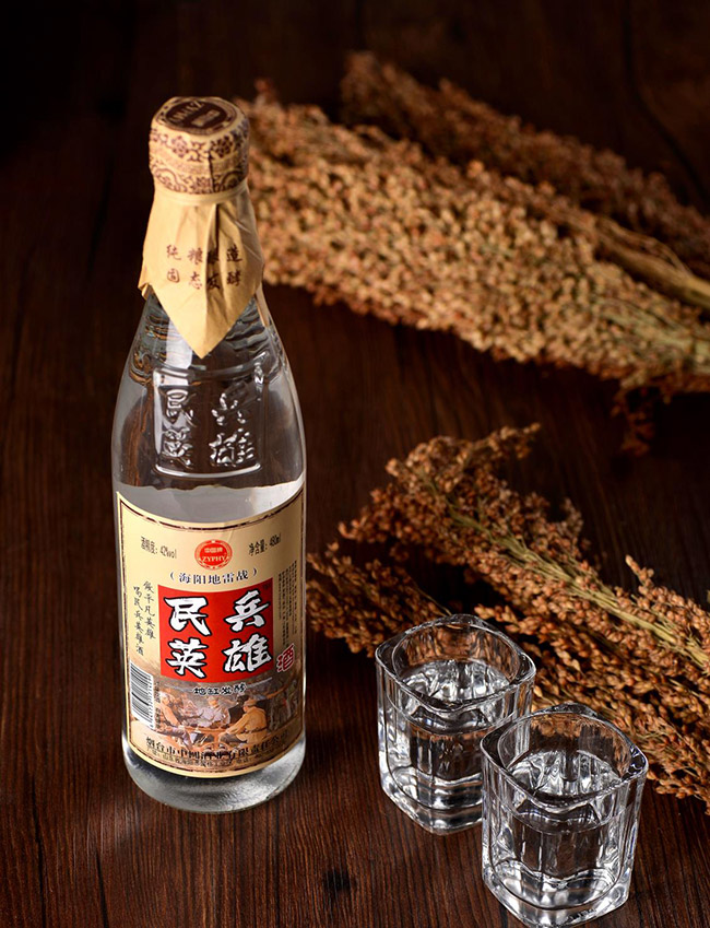 ���Ӣ�۾������Ͱ׾�